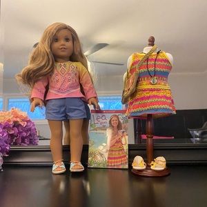 American girl doll Leah